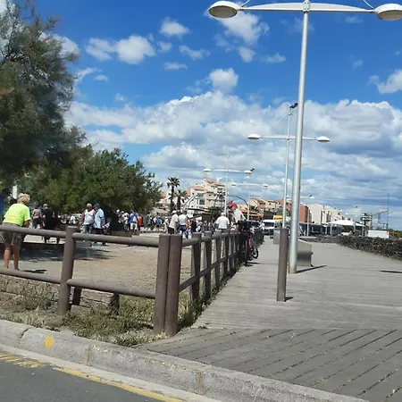 Le Mole A Deux Pas De La Apartment Agde