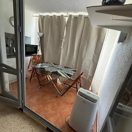 Le Mole A Deux Pas De La Agde